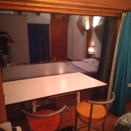 La Casa Sull'arcobaleno 1 Hébergement de vacances *